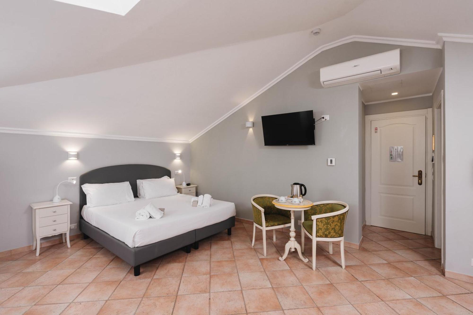 Sourire Hotel Roma Eksteriør bilde